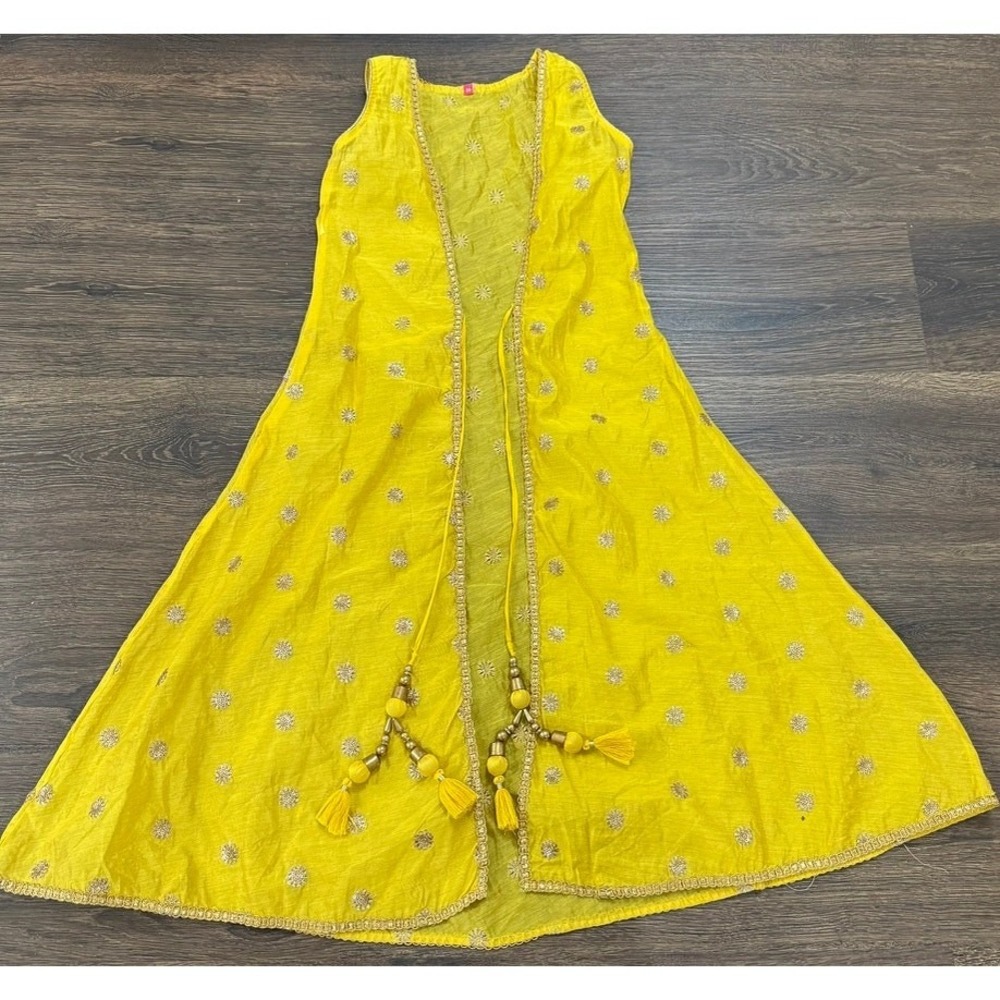 Indian Yellow Gold Embroidered Long Vest Size 26 Sleeveless Festive Wear
